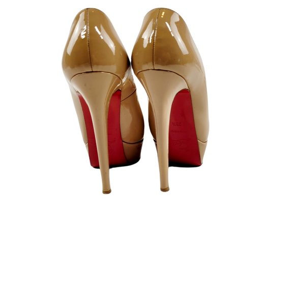 Christian Louboutin Nude Patent Leather Platform - Picture 5 of 8